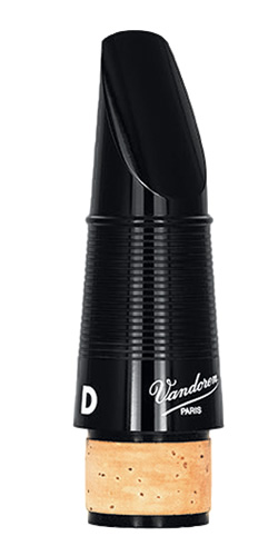 German clarinet mouthpieces designed for use with German reeds