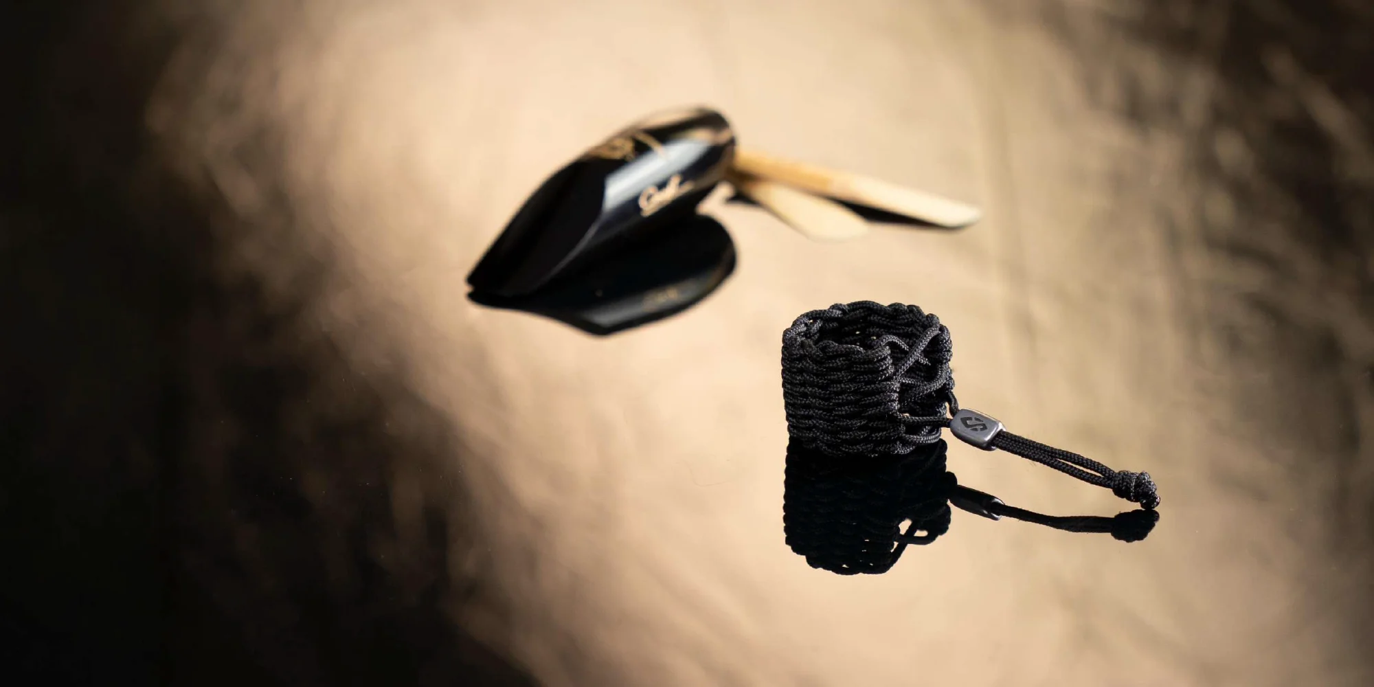 クラリネット＆サクソフォン用リガチャー「フィブラ」