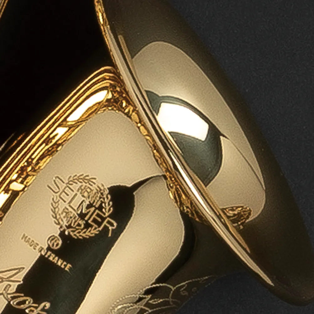 ゴールドラッカー